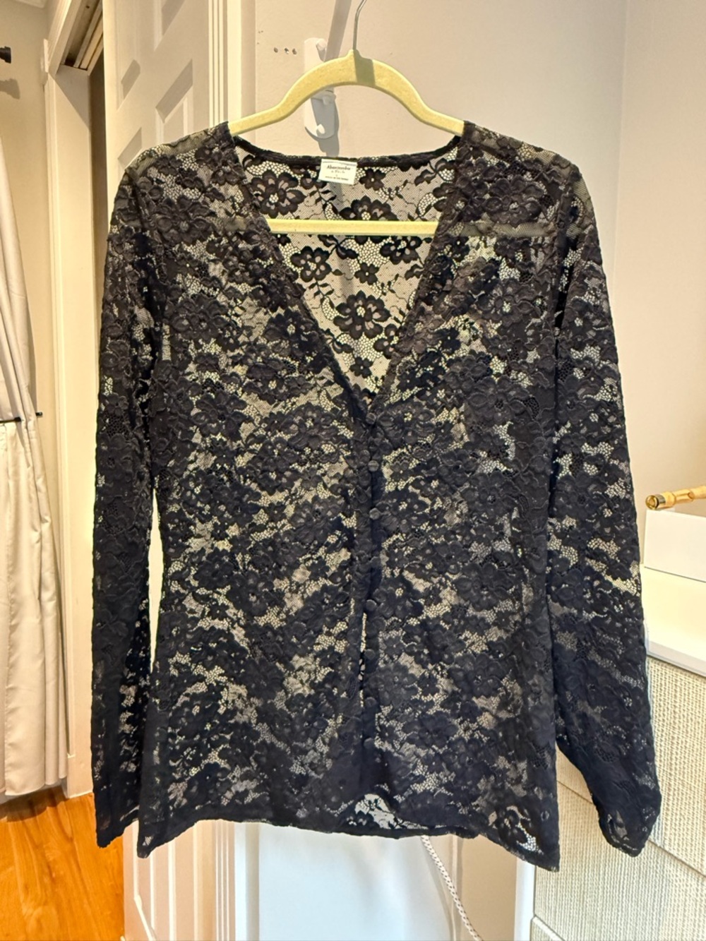 Abercrombie & Fitch Long-Sleeve Lace Button-Through Top, Black, Sz. Large